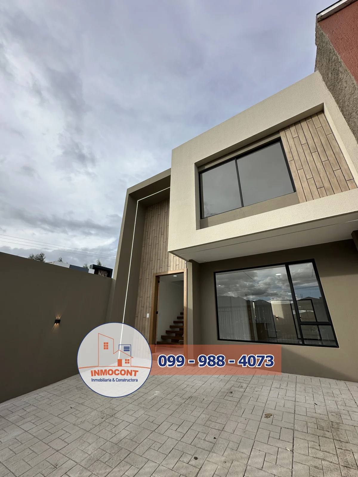 Hermosa Casa en Venta, Sector Racar